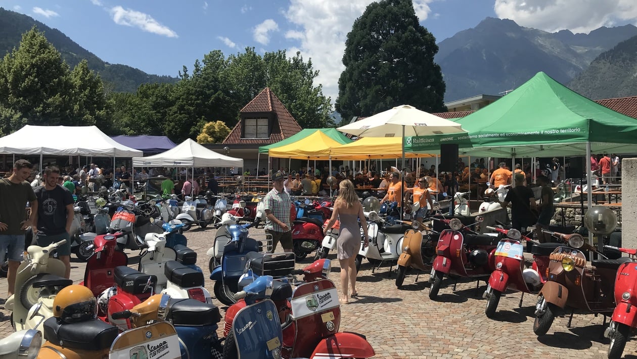 Der berühmte Vespatreff Algund