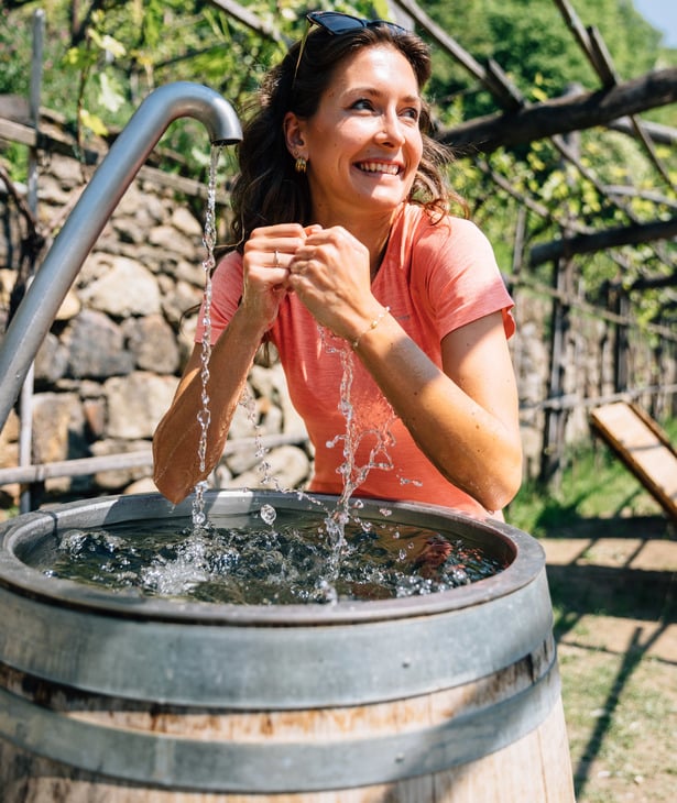 Percorso Kneipp lungo il sentiero d'acqua di Lagundo