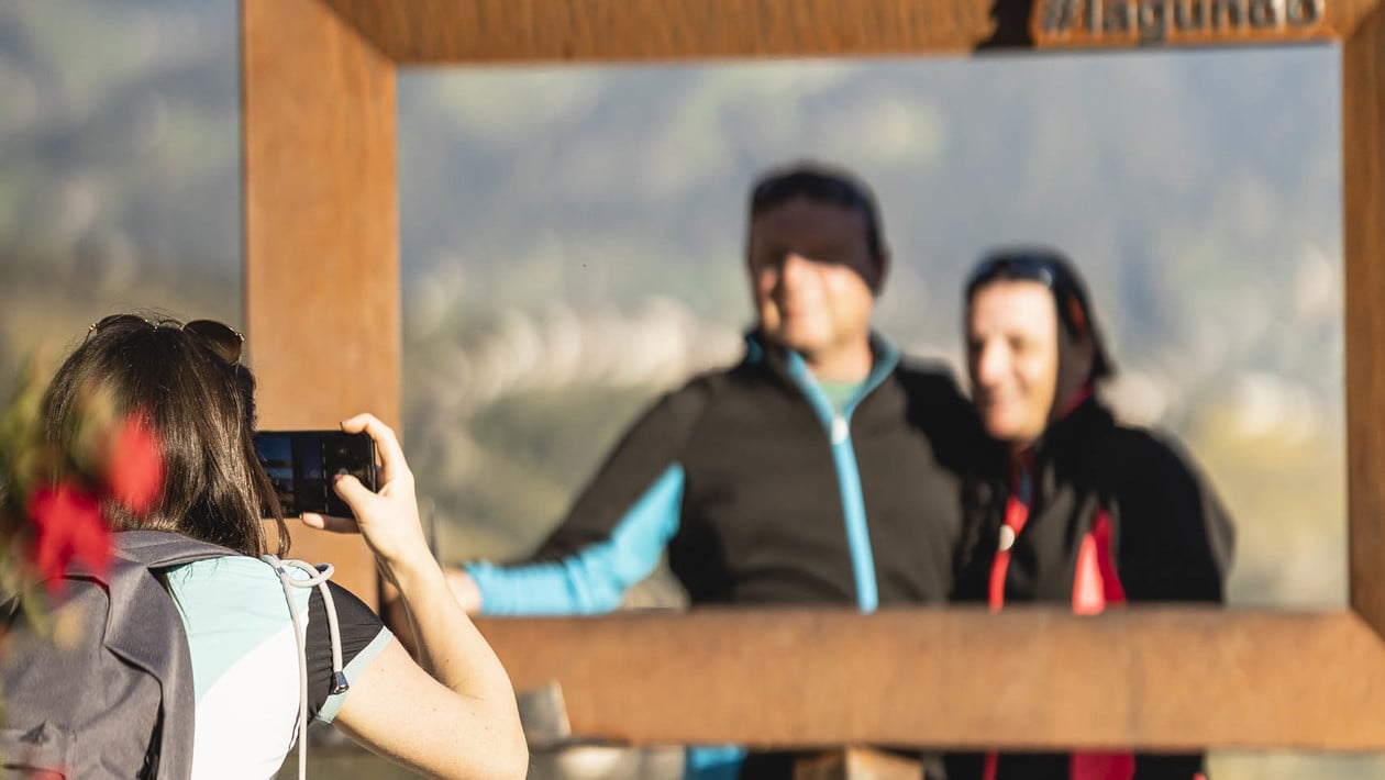 Fotospot Plars di sopra