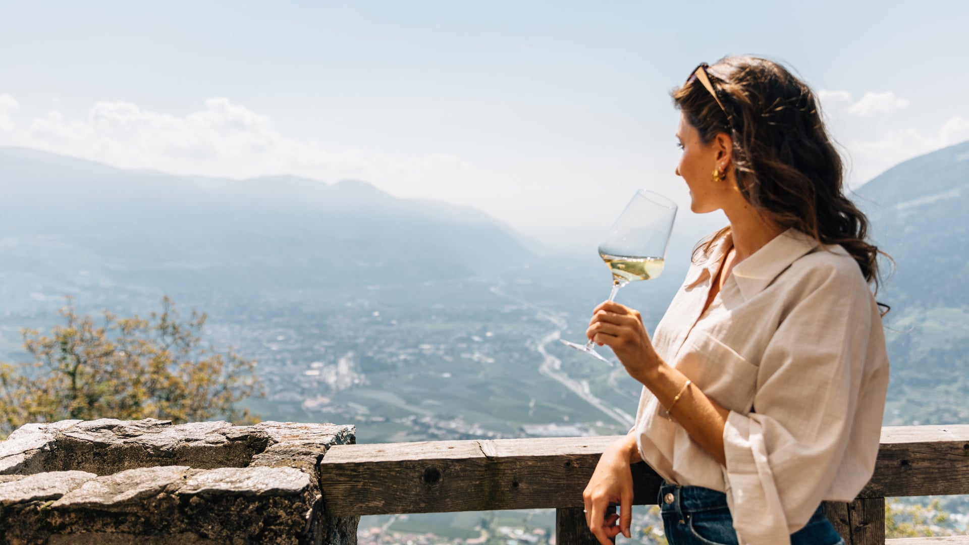 Le persone si godono la natura
