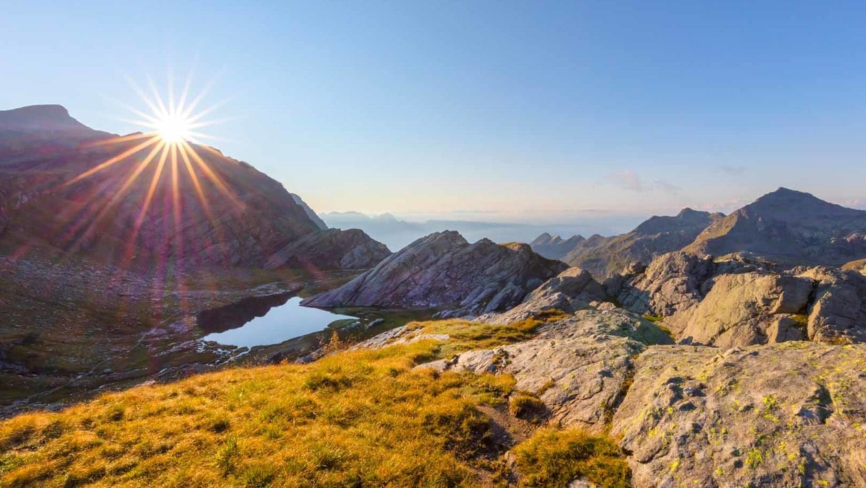 Der Sonnenaufgang über dem Naturpark