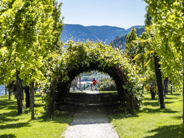 Via Claudia Augusta: Verlauf durch Algund bei Meran
