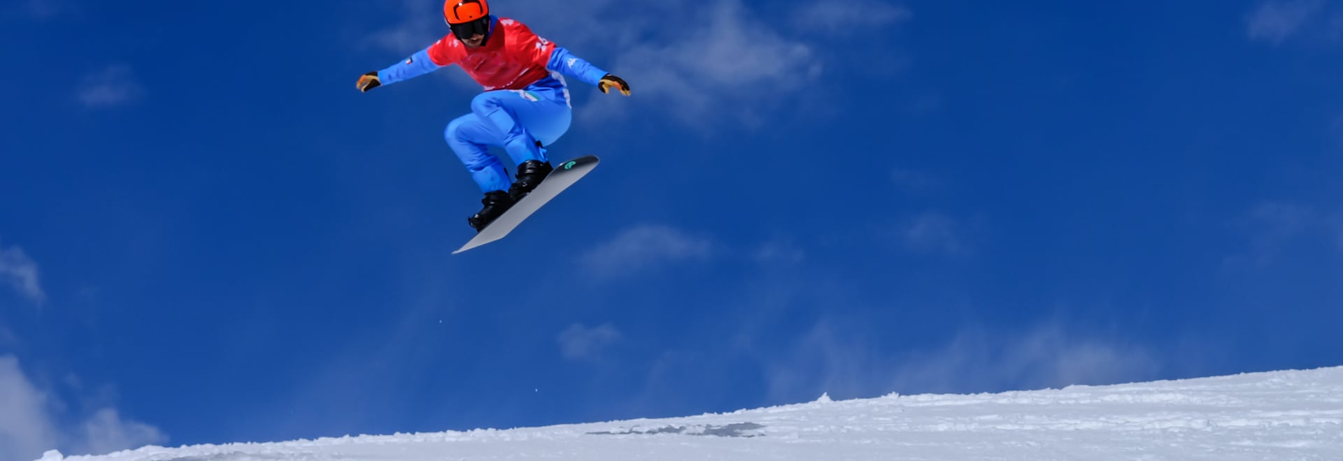 Snowboarder Omar Visintin