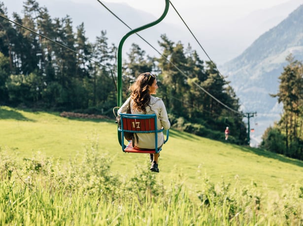 Instagram Hotspot bei den Thronsesseln Algund